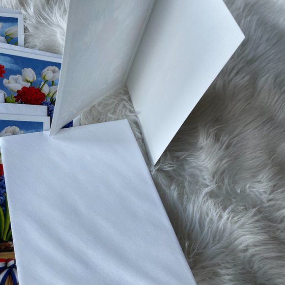 20 Patriotic cards, 30 envelope seals, 5 large notepads, 2 small notepads - Picture 6 of 11